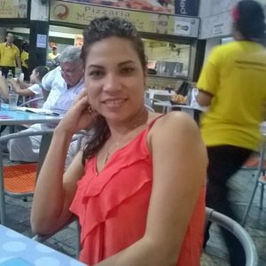 Meet your Posher, Daniela sulani